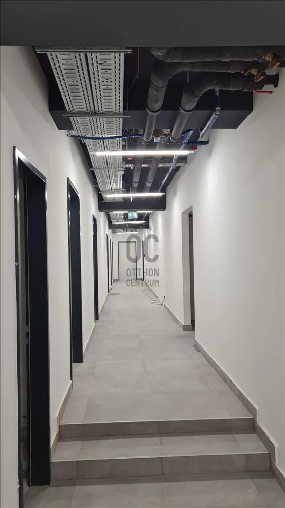 Ingresso - Newly Built Office in Budapest XI District