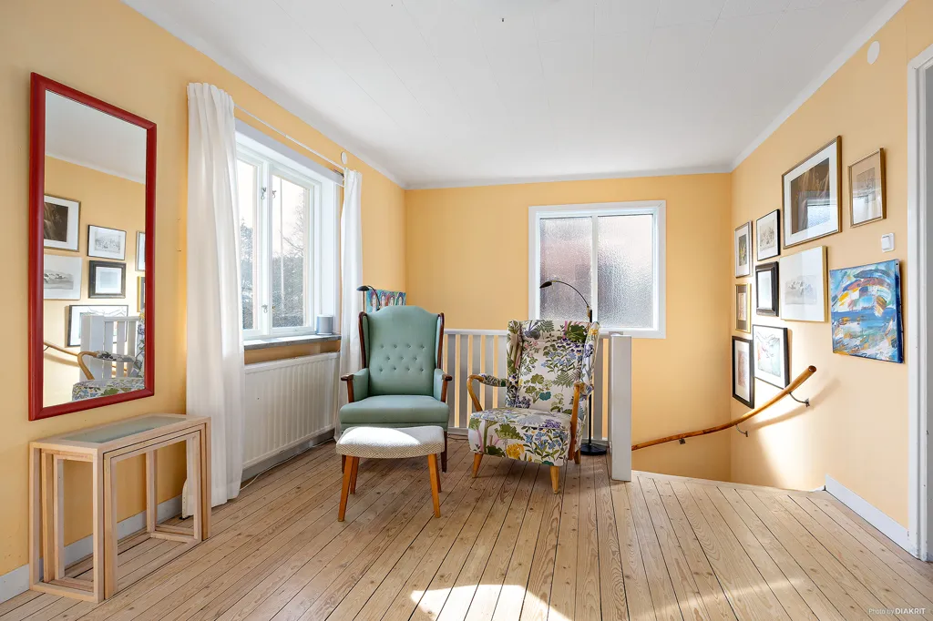 Bureau - Funkis Villa with Sea View in Slite