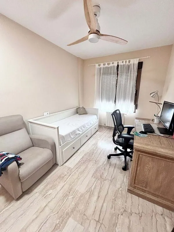 Chambres - Semi-Detached Villa with Private Garden in Mutxamel