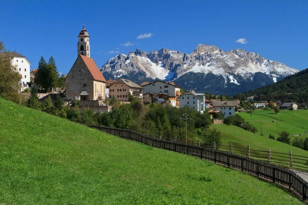 Luxury Apartment with Balcony in Appiano