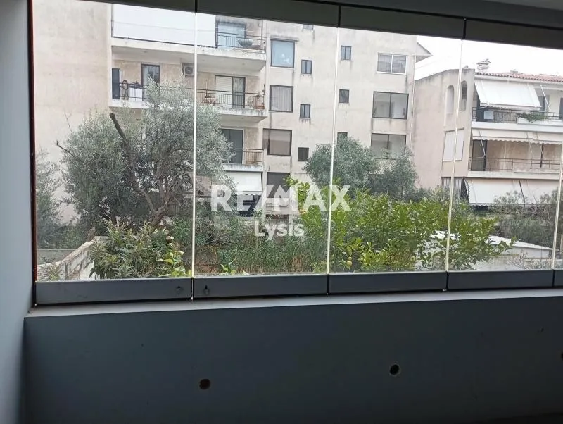 Pièces - Office Space with Garden View in Vironas Kareas