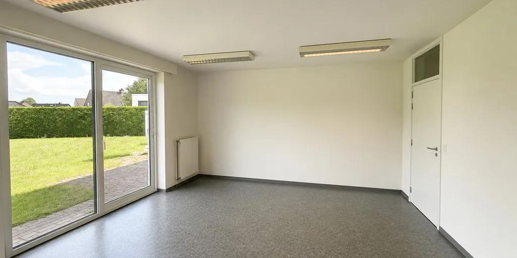 Entrée - Villa avec Jardin et Garage à Roeselare