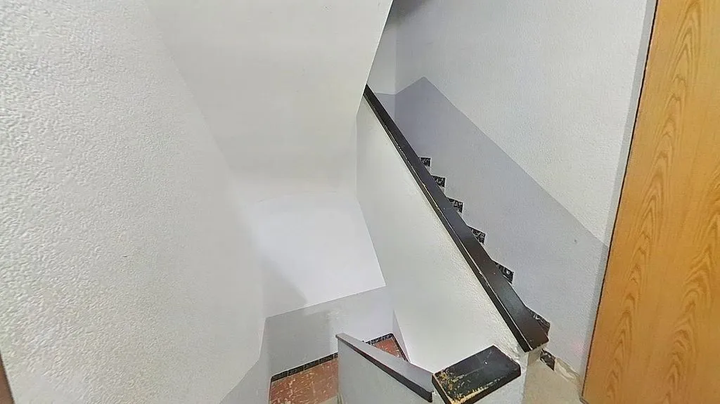 Toad - 2-Bedroom Apartment with Metro Access in La Florida