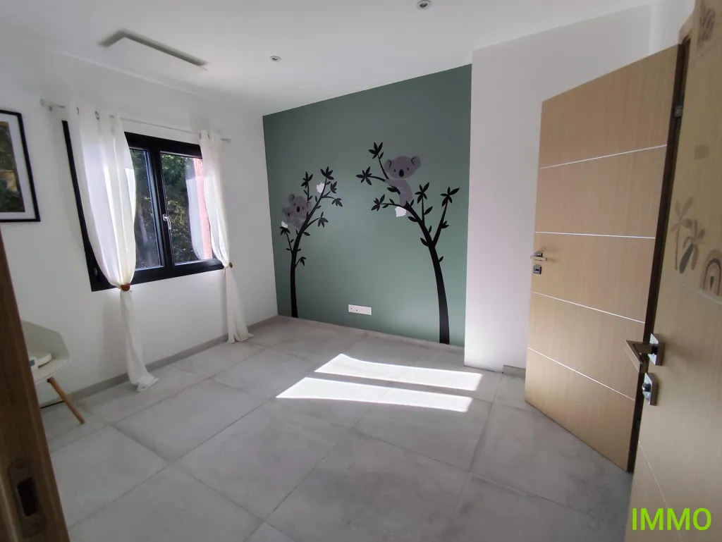 Chambres - Villa Contemporaine avec Piscine à Pomérols