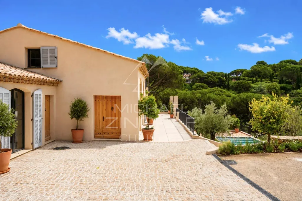 Extérieur - Villa Luxueuse avec Vue Mer à Ramatuelle