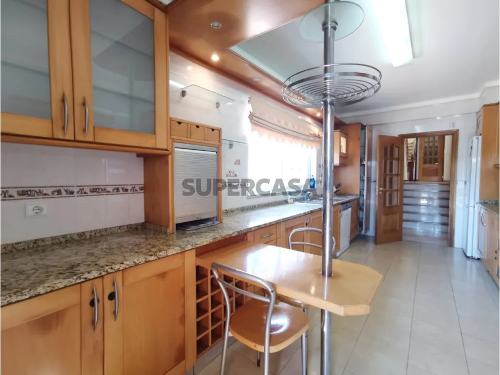 Köök - Five-Bedroom House with Pool in Cascais