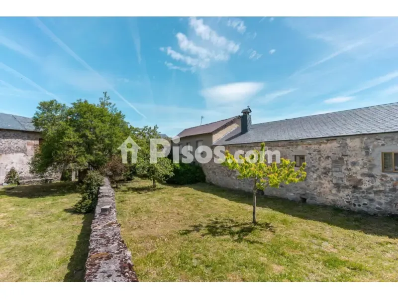Jardin - Rustic House with Panoramic Views in Quintanilla de Babia
