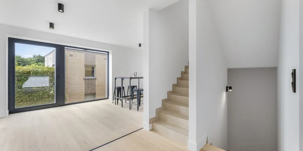 Esik - Modern Apartment with Terrace in Wijgmaal