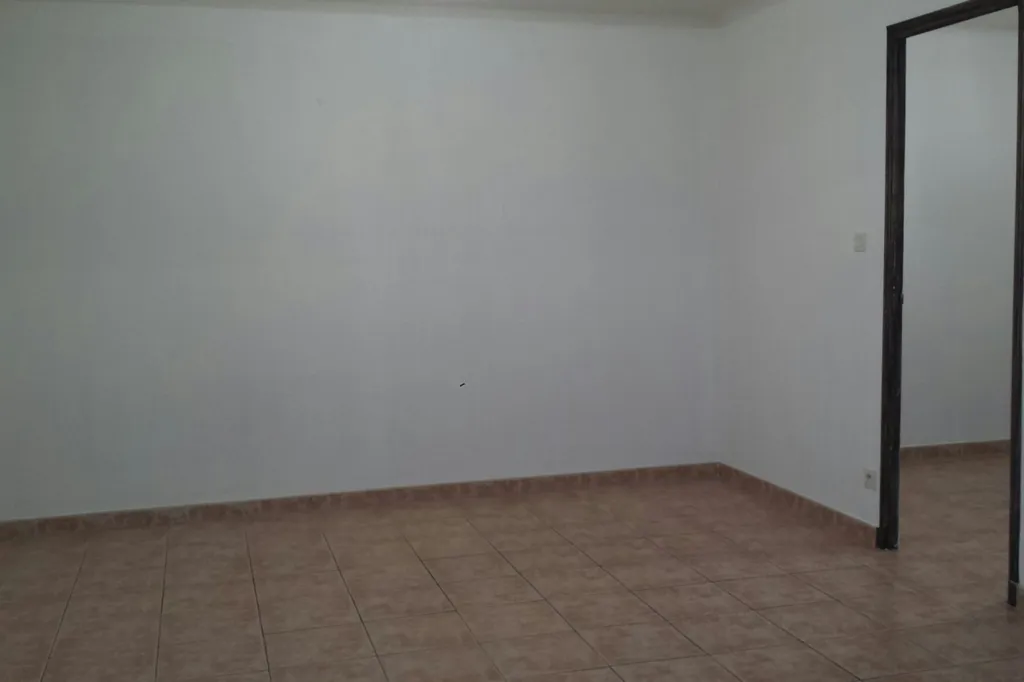 Toad - 3-Bed Apartment with Balcony in Châteauneuf-les-Martigues