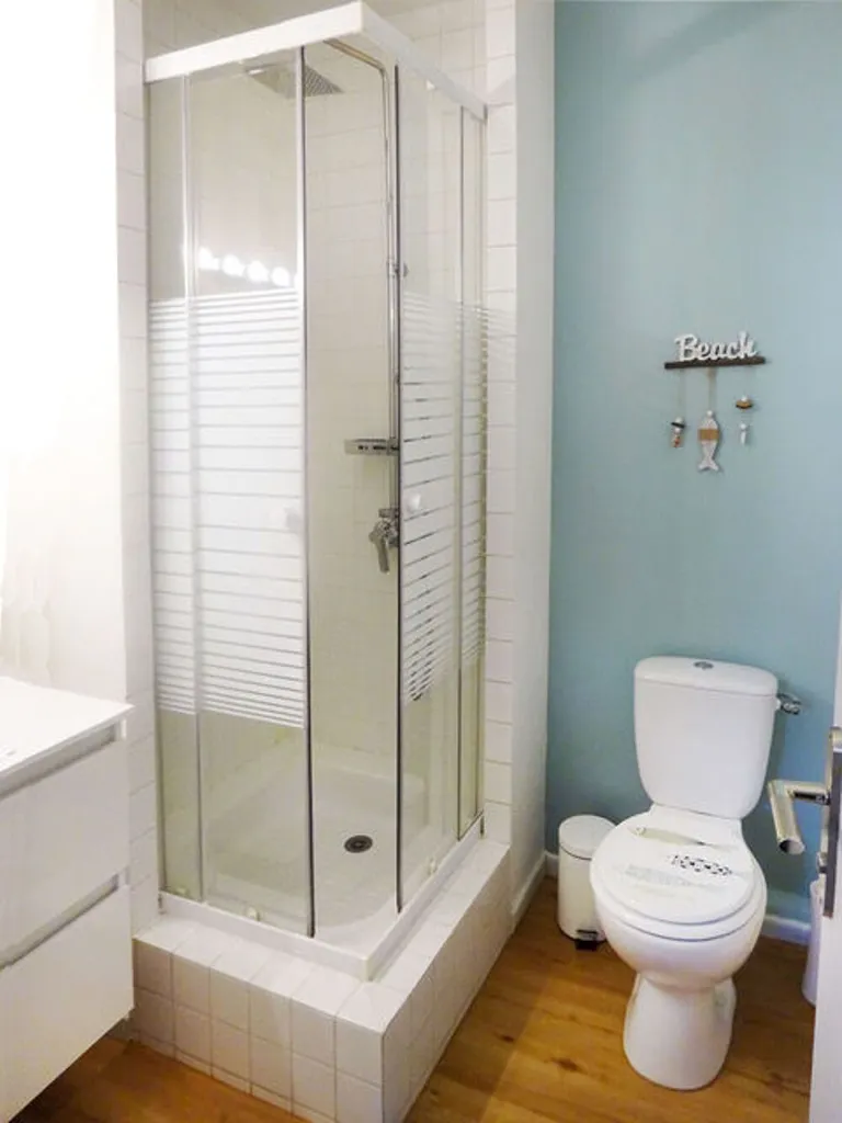 Bagni - Meubled 2-Bedroom Apartment in Sainte Croix