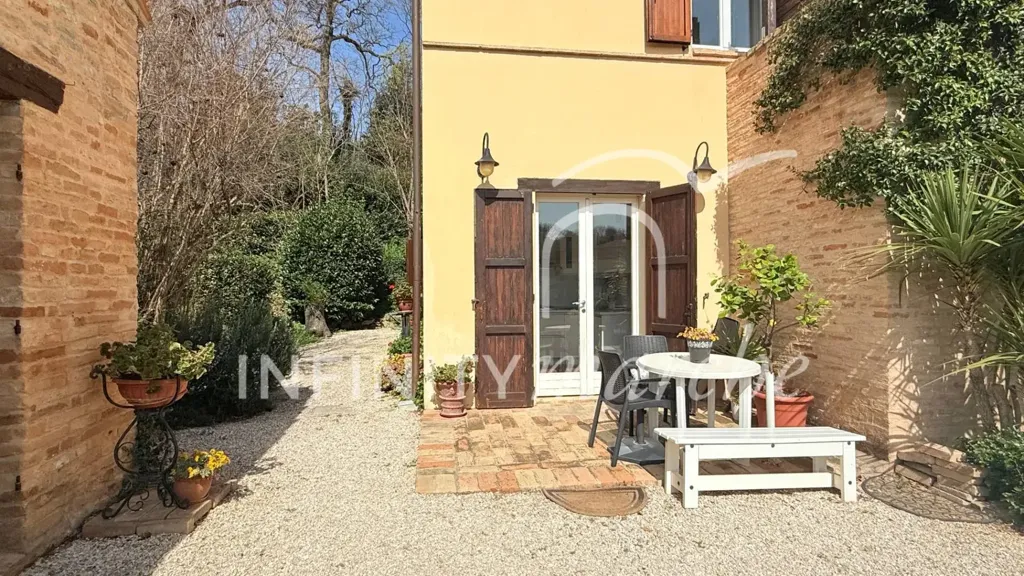 Aed - Rustic House with Sea View in Montecosaro