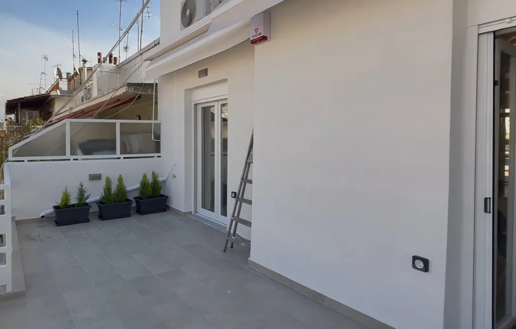 Terrasse - Flat with Front Layout in Thessaloniki