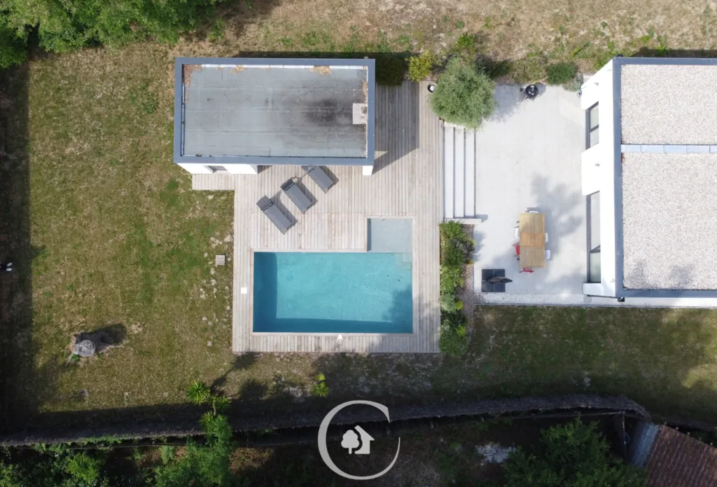 Vista aerea - Architect's Villa with Pool in Blanquefort