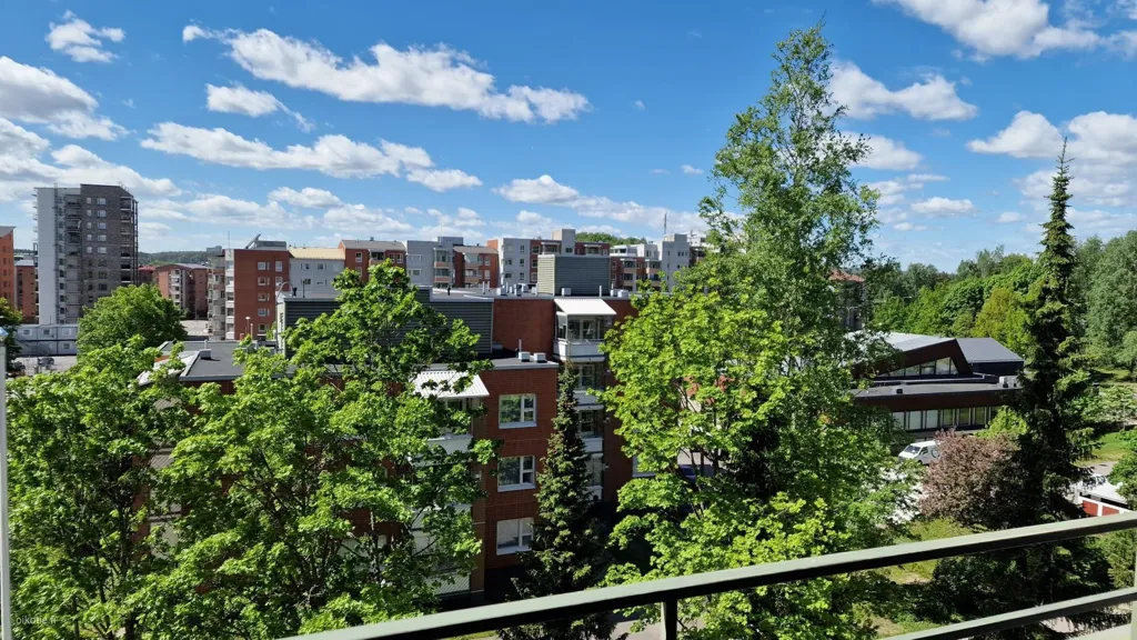 Balcony - Bright Apartment with Balcony in Lahti
