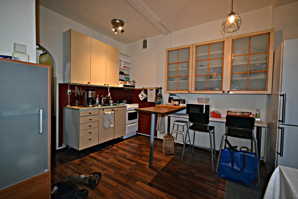 Cuisine - Spacious Studio with Balcony in Oulu