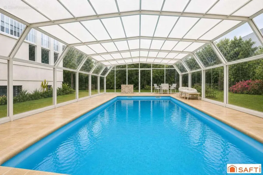 Piscine - Maison avec Piscine Chauffée à Saint-Chéron
