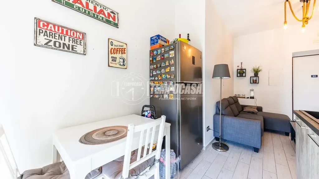 Köök - Ristrutturated Flat with Balcony in Rome