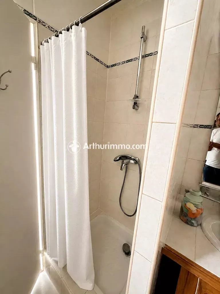 Bagni - Furnished Flat with Lift in Paris 17