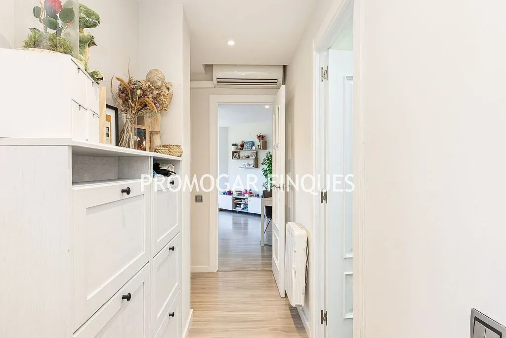 hallway_entrance