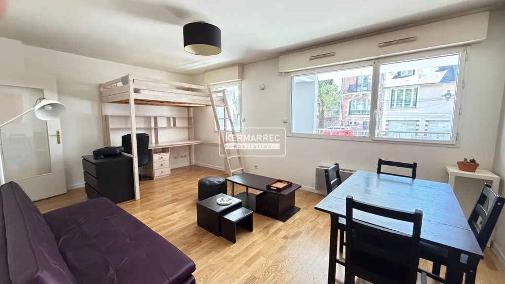 Elutuba - Studio with Balcony in Nantes