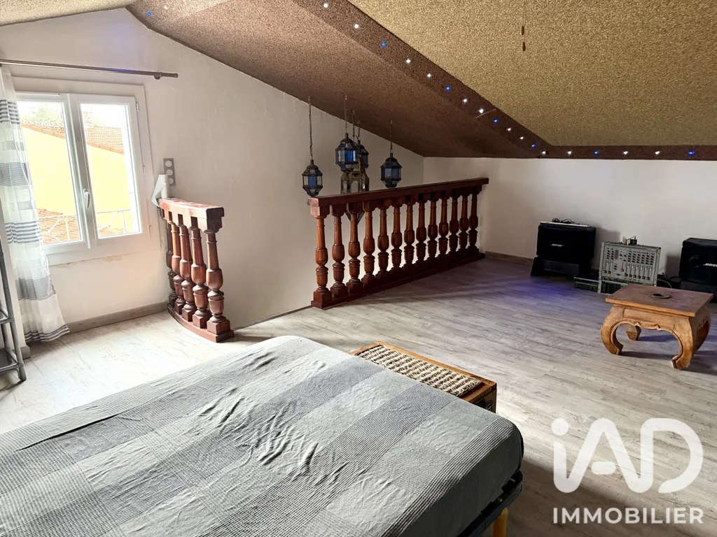 Chambres - Maison Rénovée avec Piscine à Puget-Sur-Argens