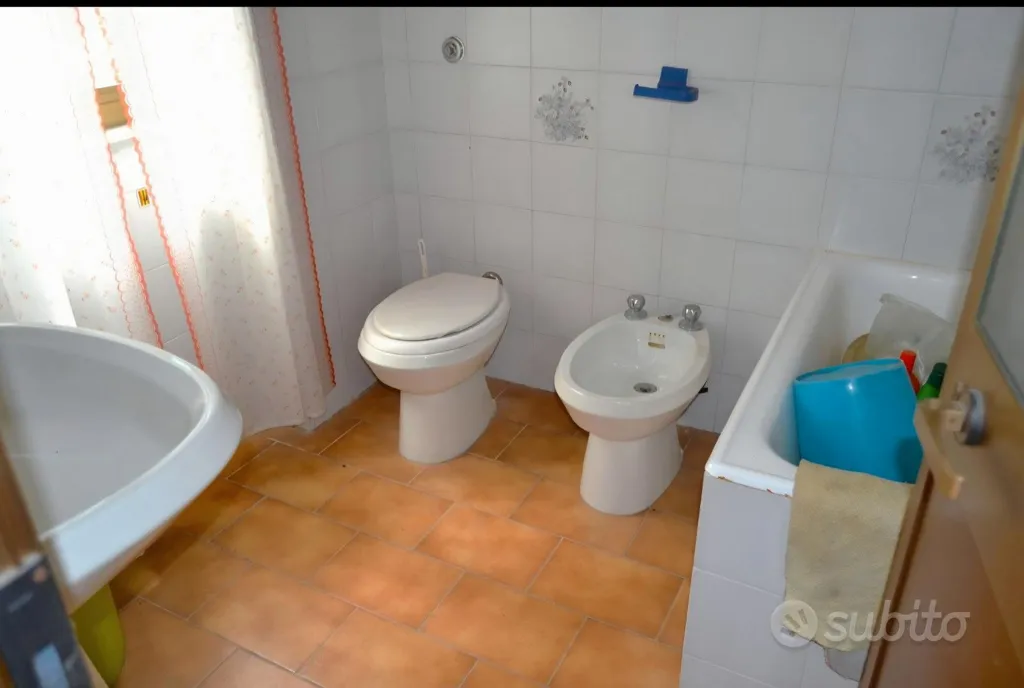 Appartement 7 pièces à IT