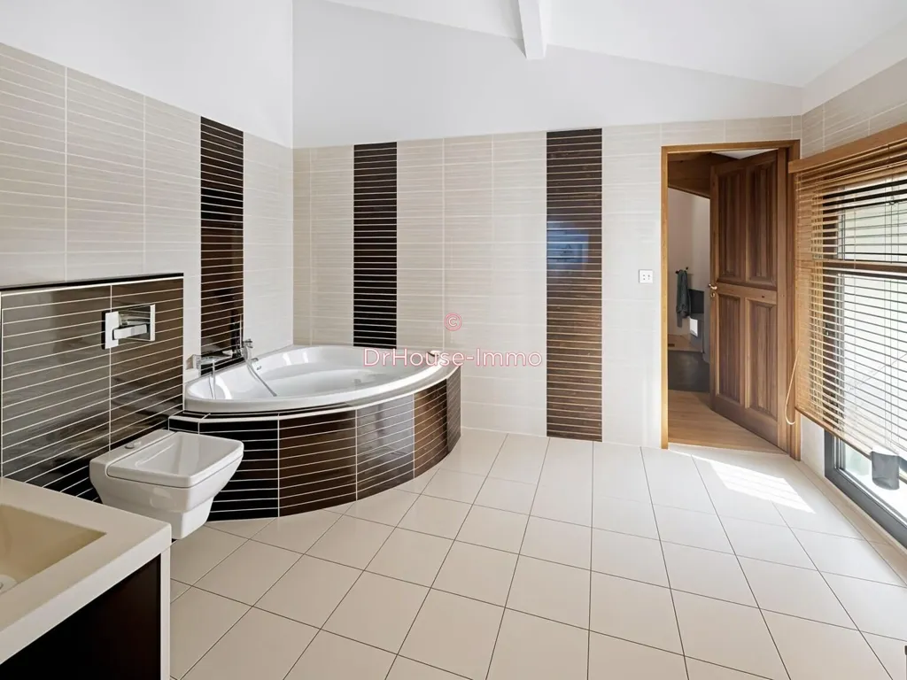 Salles de bain - Demeure Historique avec Piscine à Chab