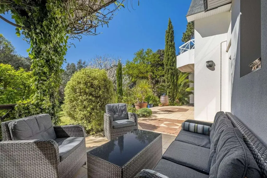 Terrass - Villa with Private Domain near Guérande Centre