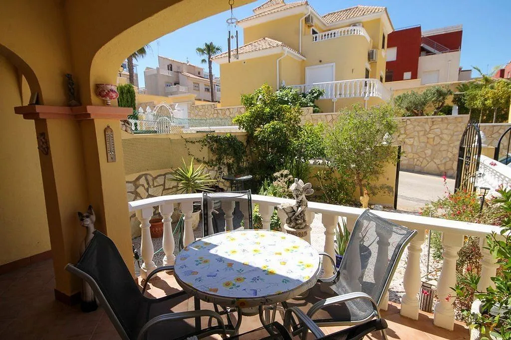 Terrazza - Semi-Detached House with Pool in Bosque de las Lomas