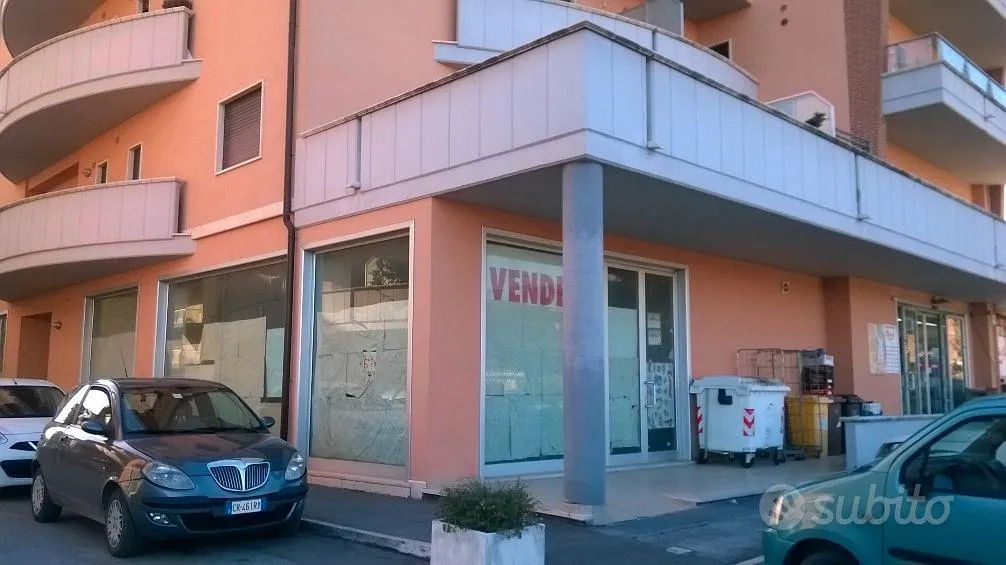 Välivaade - Commercial Space in New Building, Avezzano