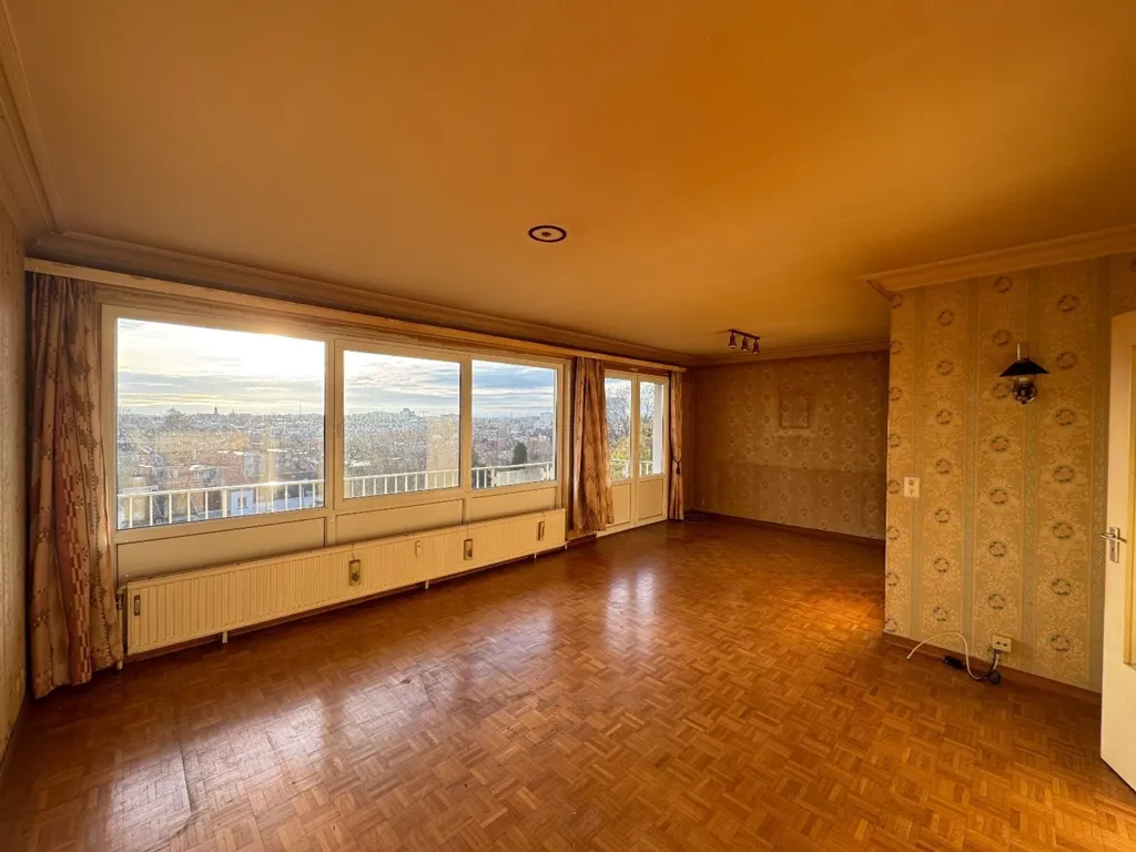 Séjour - Appartement avec Terrasse Panoramique à Anderlecht