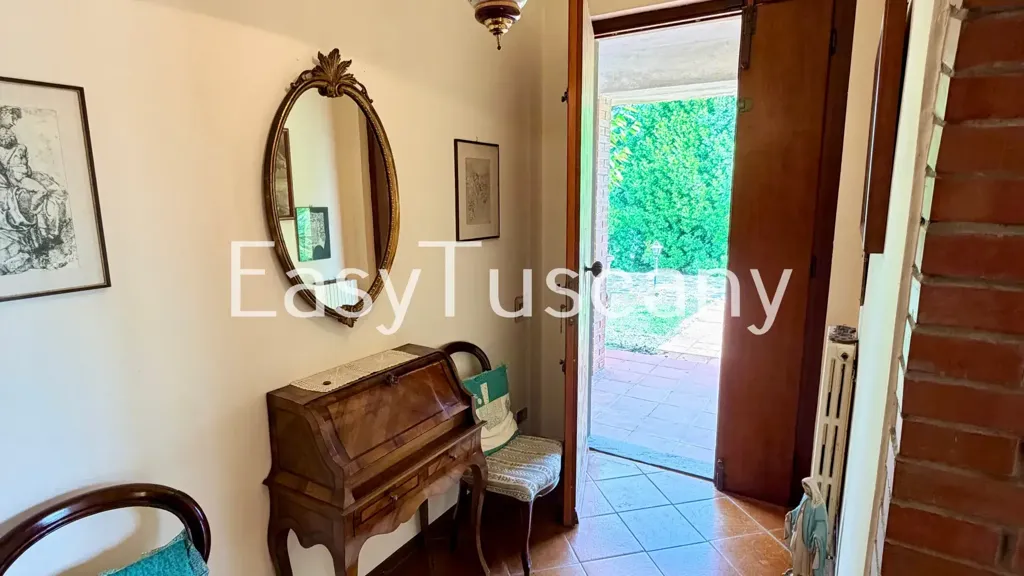 Entrée - Villa with Olive Grove in Montecarlo