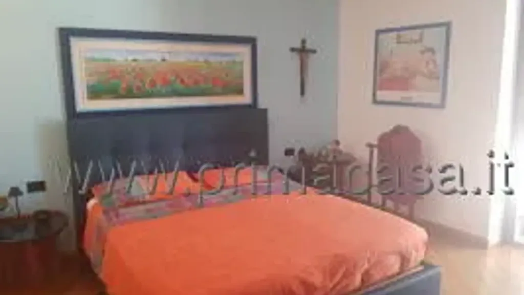 Magamistoad - Spacious Apartment with Balcony in Bussolengo