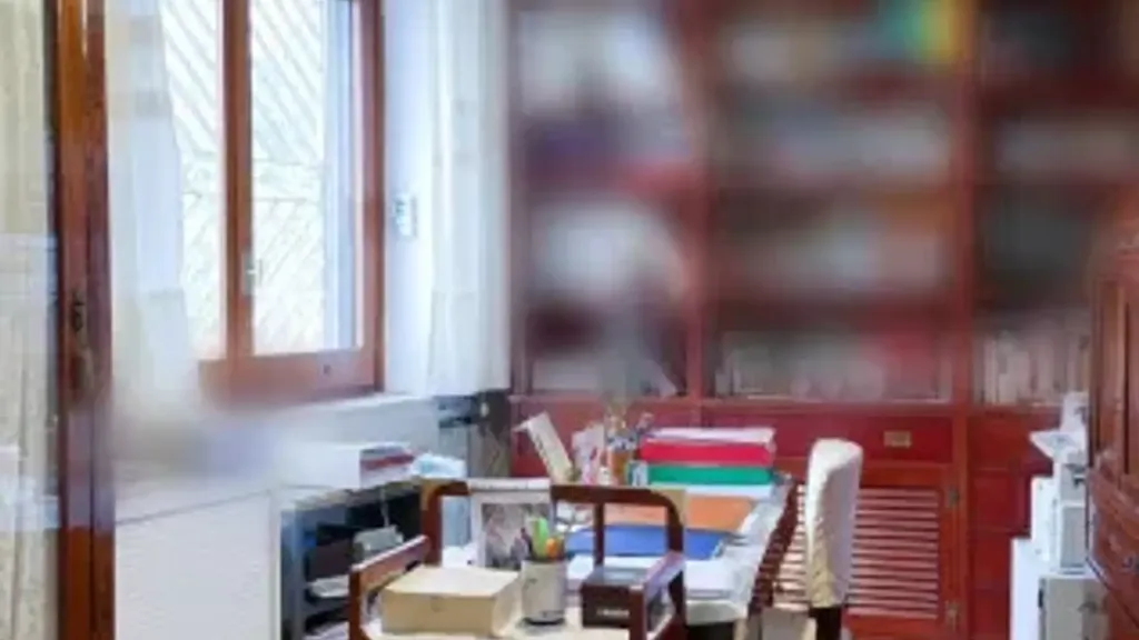Bureau - Historic Apartment with Sea View in Naples