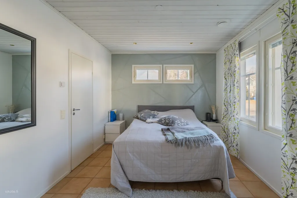 Bedrooms - Classical House with Garden in Lohja