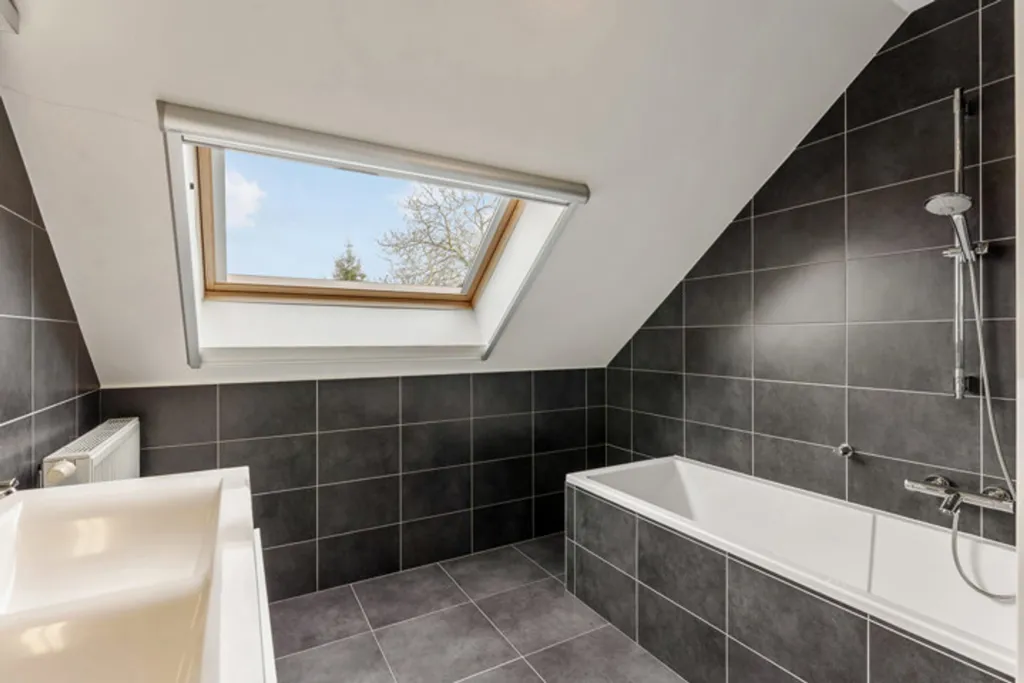 Bagni - Duplex Apartment with Veranda in Riemst