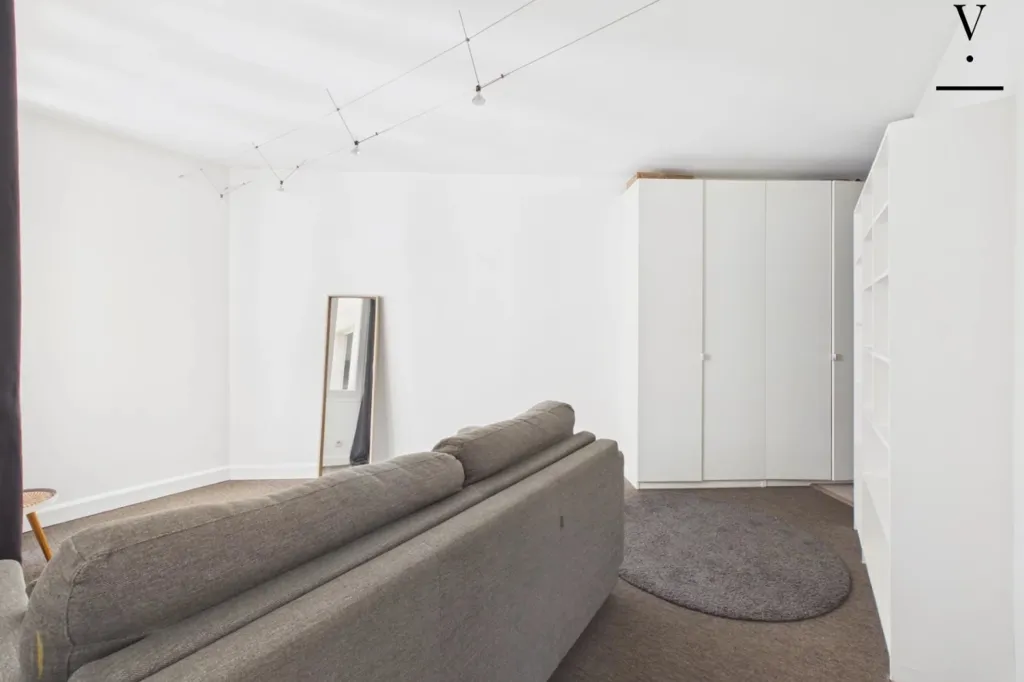 Elutuba - Studio with Central Location in Paris 3rd