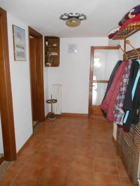 Esik - Panoramic Villa with Garden in Roure