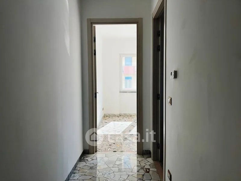 Esik - Bright Apartment with Double Aspect in Foggia