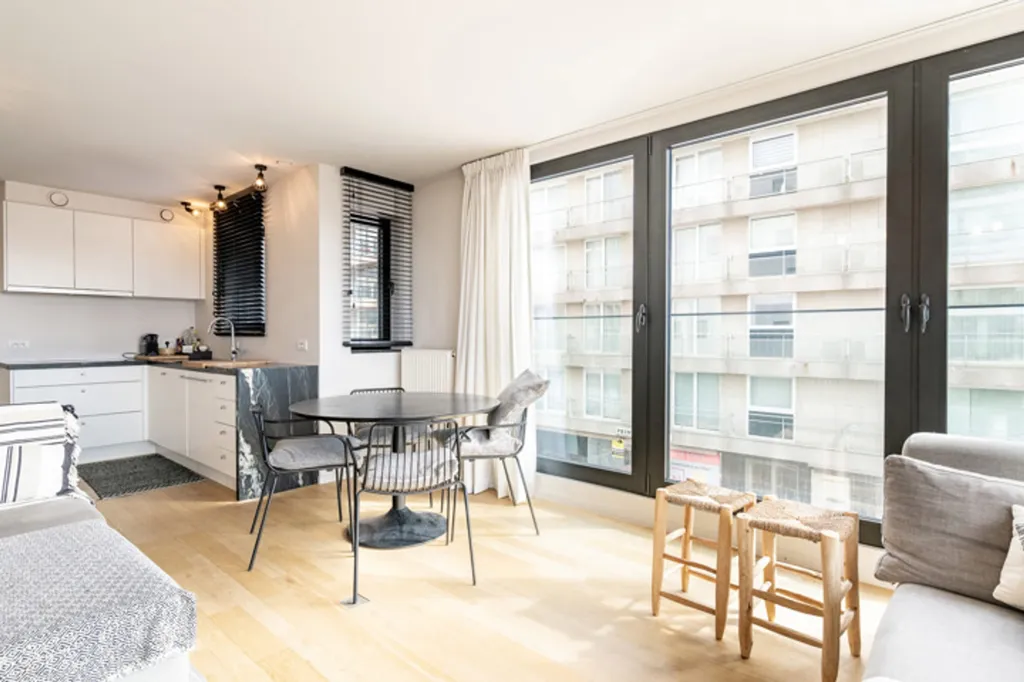 Séjour - Appartement d'Angle avec Vue Dégagée à Zoute