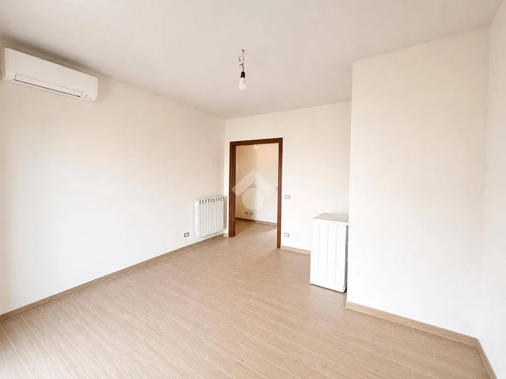 Stanze - Apartment with Balcony in Fondi