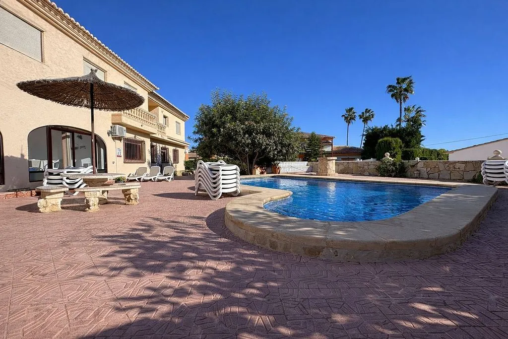 Piscine - 11-Bedroom Chalet with Pool in Calpe