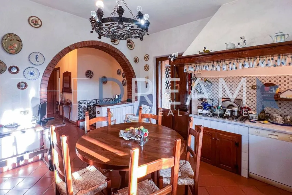Salle à manger - Detached Villa with Private Garden in Forte dei Marmi