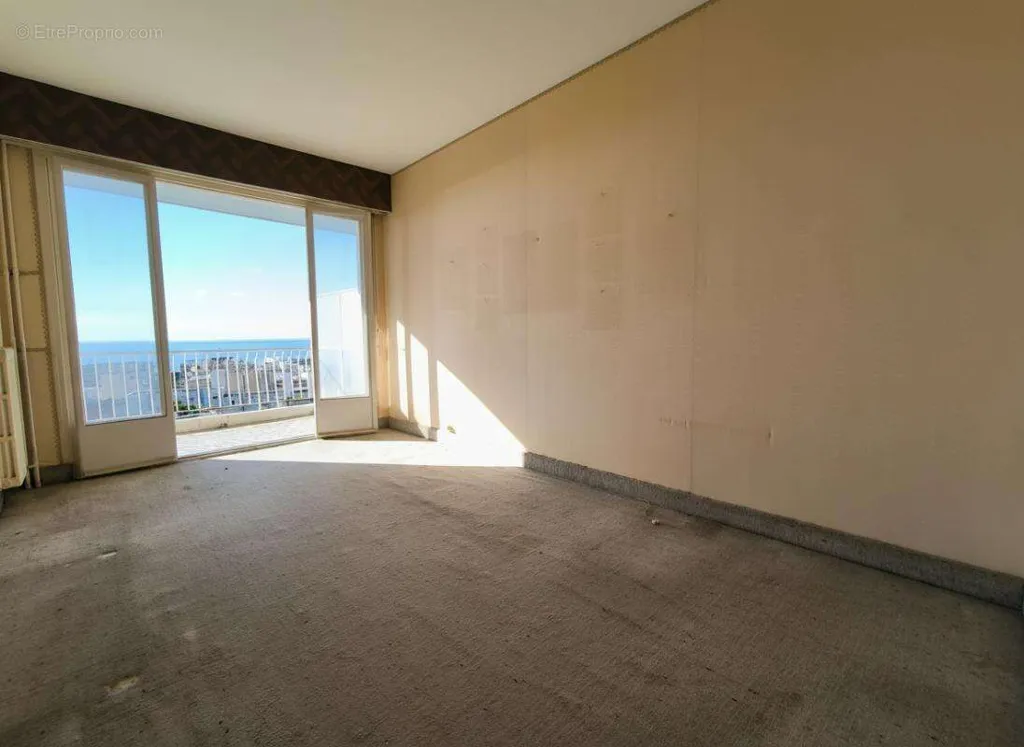 Pièces - Appartement avec vue mer à Nice Ouest