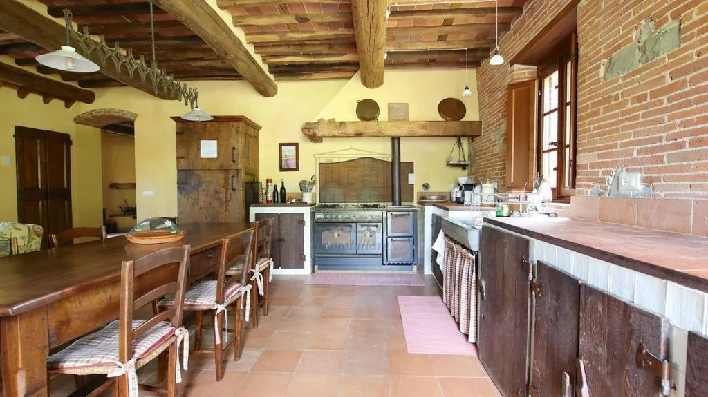 Köök - Rustic Tuscan Farmhouse with Pool near Lucca