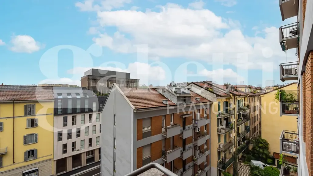 Balcon - Modernised Studio with Balcony in Porta Venezia, Milan