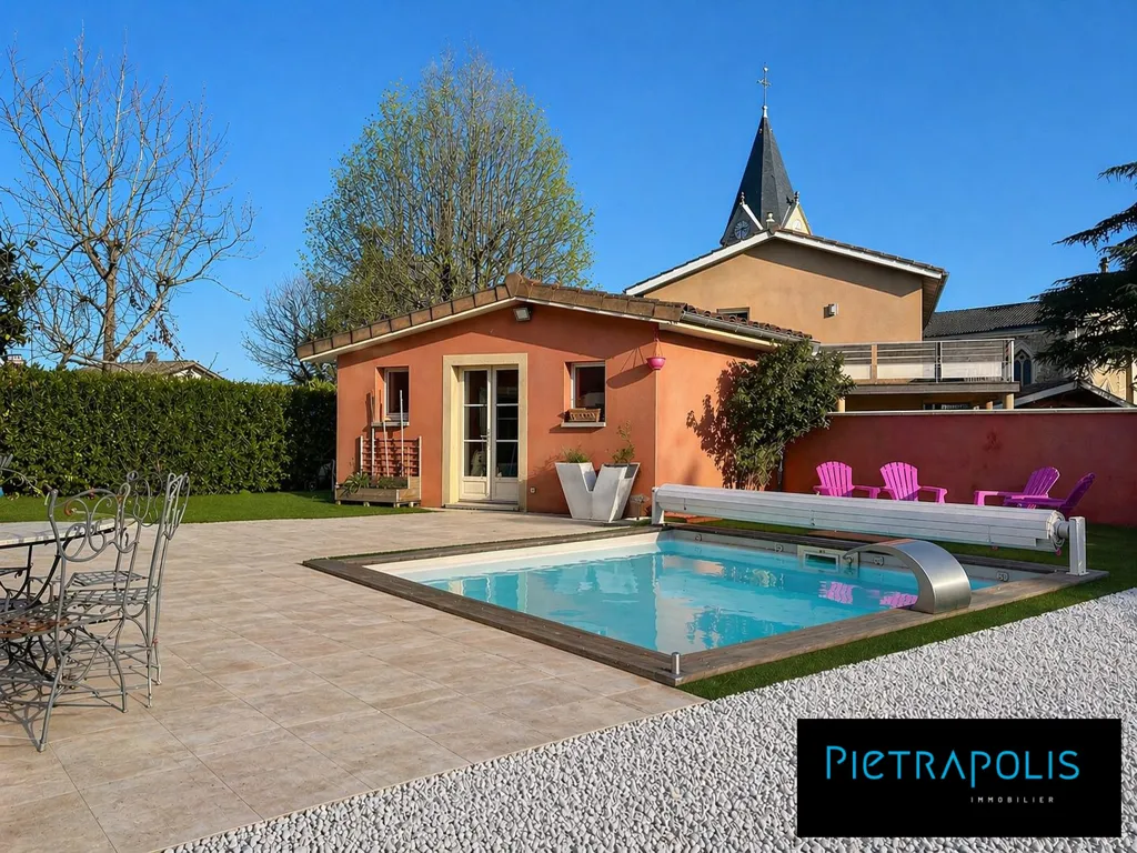 Bassein - Bastide-Style House with Pool in Civrieux