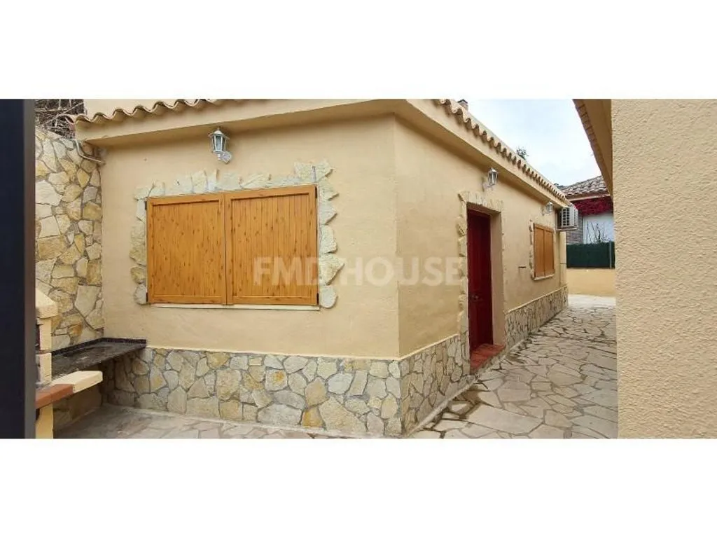 Välivaade - Luxury House with Pool in Lloret de Mar