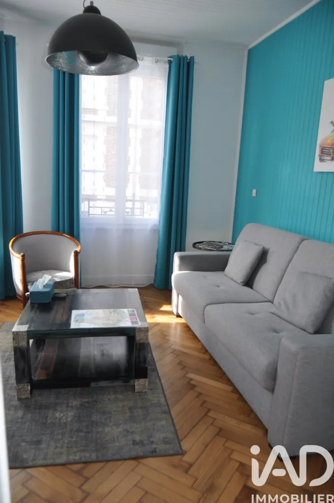 Elutuba - Renovated Flat with Dependence in Town Centre