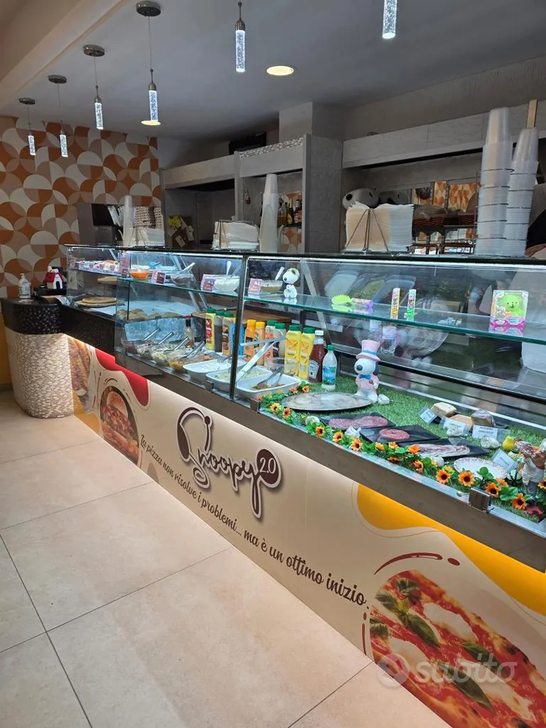 Pièces - Established Pizzeria with Station Proximity in Bisceglie